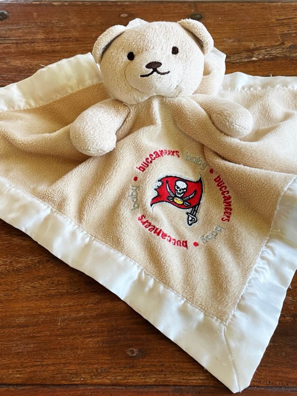 Baby Fanatic Cream Teddy Bear Cuddle Blanket Baby Buccaneers Soft Humorous